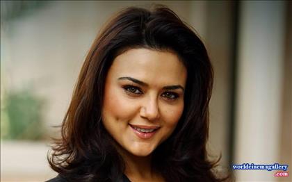 Preity Zinta cute stills