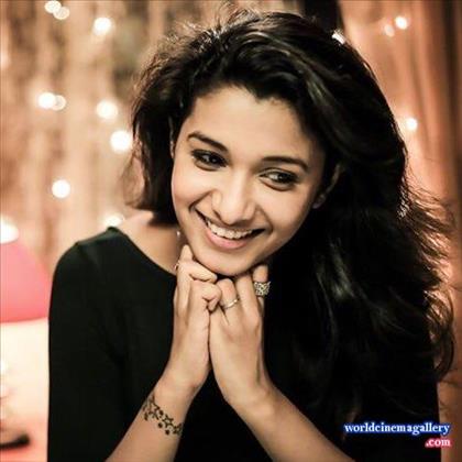 Priya Shankar Cute Saree Stills