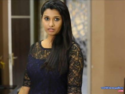 Priya Shankar Photo Stills in Meyaadha Maan 