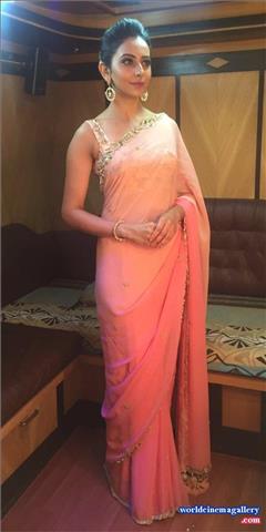 Rakul Preet Singh Hot Stills - World Cinema Gallery