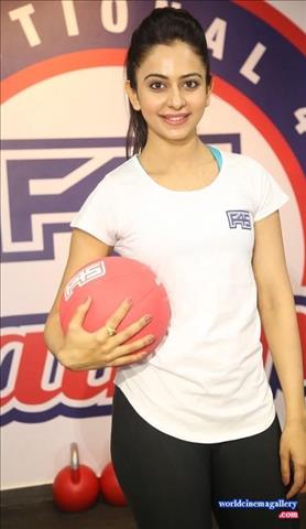Rakul Preet Singh Hot Stills - World Cinema Gallery