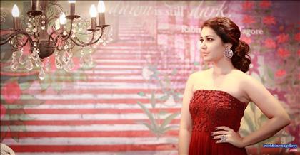 Rashi Khanna latest Hot stills