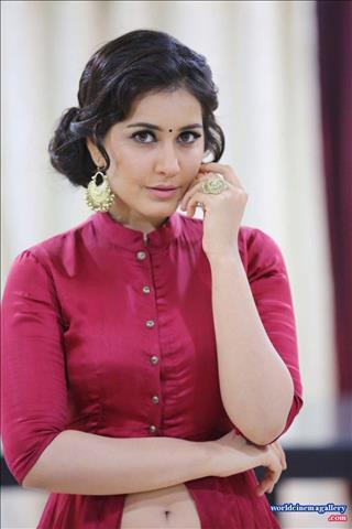 Rashi Khanna latest stills