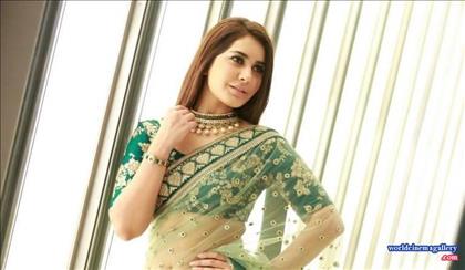 Rashi Khanna latest stills