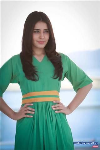 Rashi Khanna latest stills