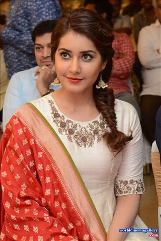 Rashi Khanna Santosham awards press meet