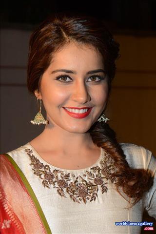 Rashi Khanna Santosham awards press meet