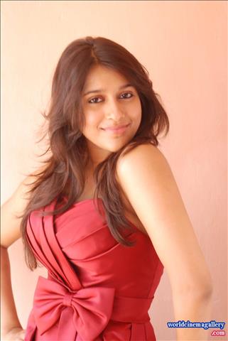 Rashmi Gautam Hot Stills