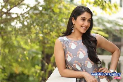 Regina Cassandra Hot Stills