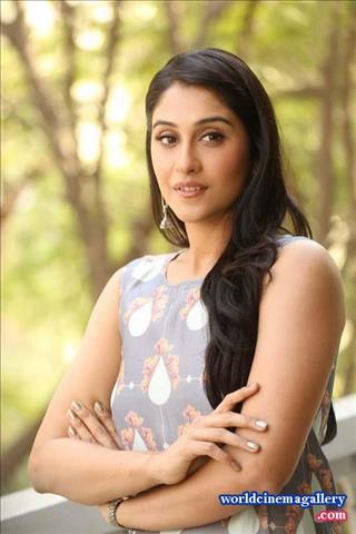 Regina Cassandra Hot Stills