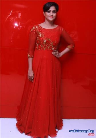 Remya Nambeesan at Sethupathi movie stills