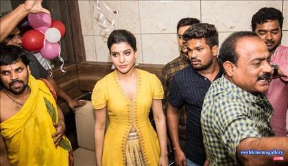 Samantha launches Bahar Cafe in Bangalore