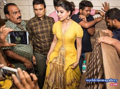 Samantha launches Bahar Cafe in Bangalore