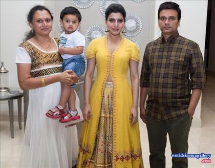 Samantha launches Bahar Cafe in Bangalore