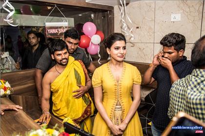Samantha launches Bahar Cafe in Bangalore