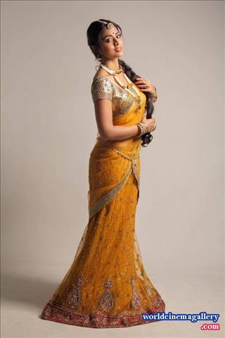 Shirya Saran Hot Stills at Pavitra Movie