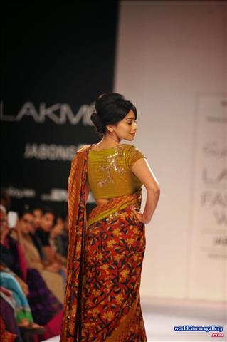 Shriya Saran in Lakme Fashion Week Winter Festive 2014