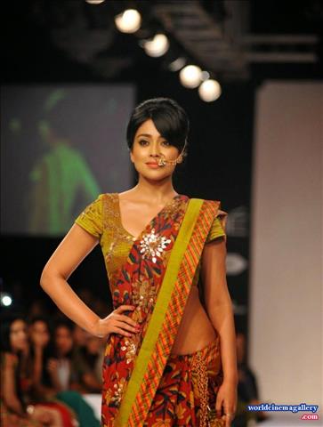 Shriya Saran in Lakme Fashion Week Winter Festive 2014