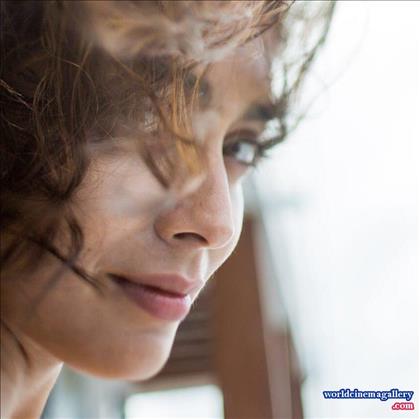 Shriya Saran in Naragasooran movie stills