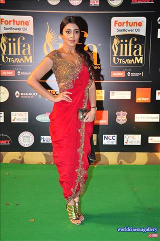 Shriya Saran Latest Photos at IIFA Utsavam Awards In Red Saree