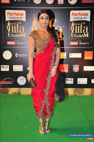 Shriya Saran Latest Photos at IIFA Utsavam Awards In Red Saree