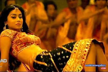 Shriya Saran Latest Stills 2