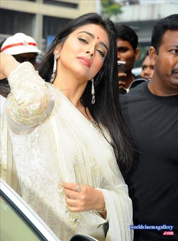 Shriya Saran Latest Stills 2