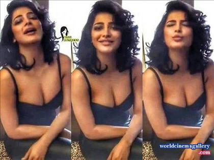 Shruthi Haasan Hot Stills  - World Cinema Gallery