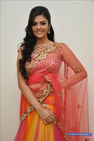 Sreemukhi Hot Saree Stills
