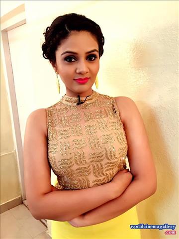 Sreemukhi latest Hot stills