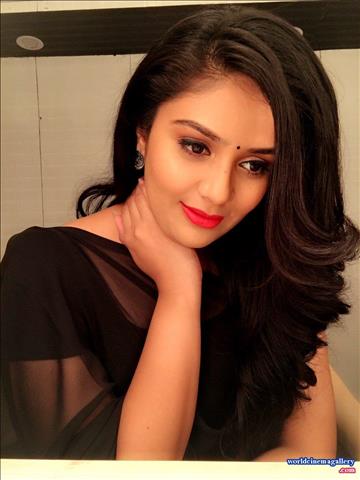 Sreemukhi latest Photoshoot Stills 2