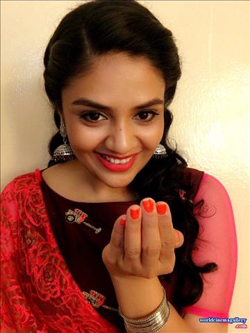 Sreemukhi latest Photoshoot Stills 2