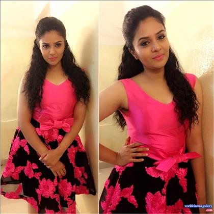 Sreemukhi latest Photoshoot Stills 3