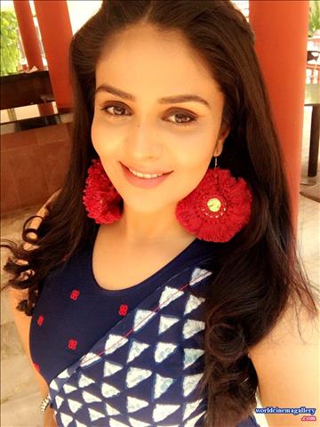 Sreemukhi latest Photoshoot Stills 3