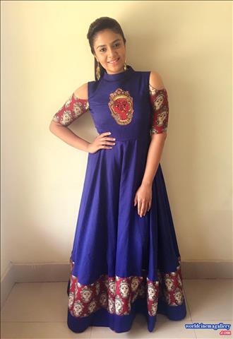 Sreemukhi latest Photoshoot Stills 3