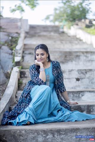 Sreemukhi latest Photoshoot Stills