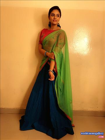 Sreemukhi latest Photoshoot Stills