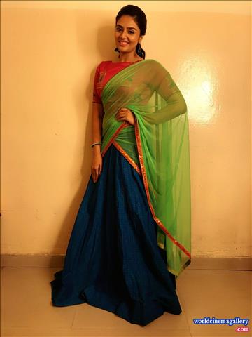 Sreemukhi latest Photoshoot Stills