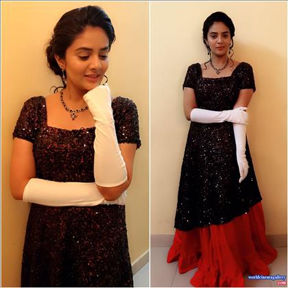 Sreemukhi latest Photoshoot Stills