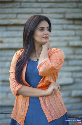 Sreemukhi latest Photoshoot Stills
