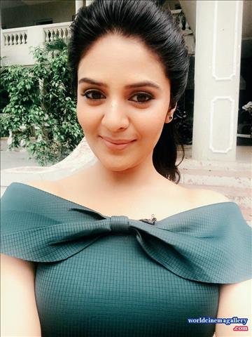 Sreemukhi latest Photoshoot Stills