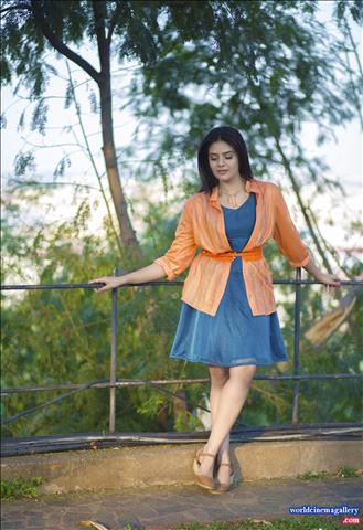Sreemukhi latest Photoshoot Stills