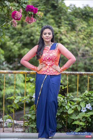Sreemukhi latest Photoshoot Stills
