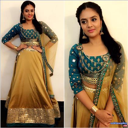 Sreemukhi latest Photoshoot Stills
