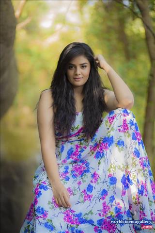 Sreemukhi latest Photoshoot Stills 