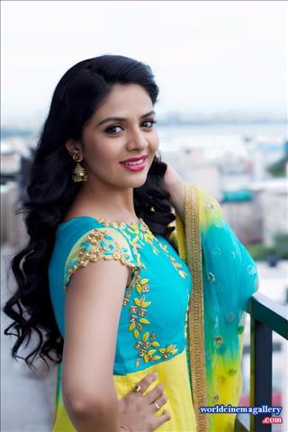 Sreemukhi latest stills in Blue Salwar 2