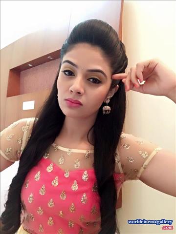 Sreemukhi Saree Stills 2