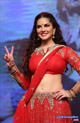 Sunny Leone Hot Latest Stills
