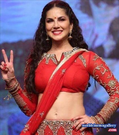 Sunny Leone Hot Latest Stills