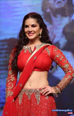 Sunny Leone Hot Latest Stills